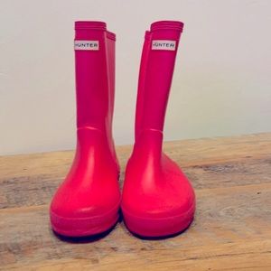 Hot pink Hinter boots size 13 us